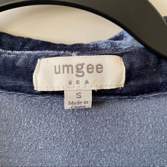 Umgee-Crushed Velvet Button Down Long Sleeve - Picture 9 of 9